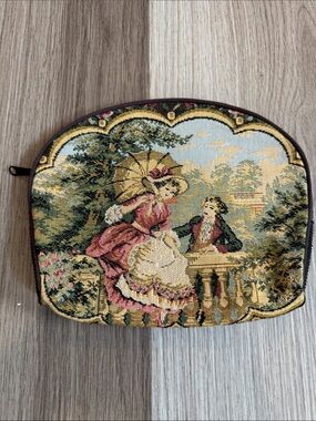 Vintage Tapestry Cosmetic Bag in Multicolor
